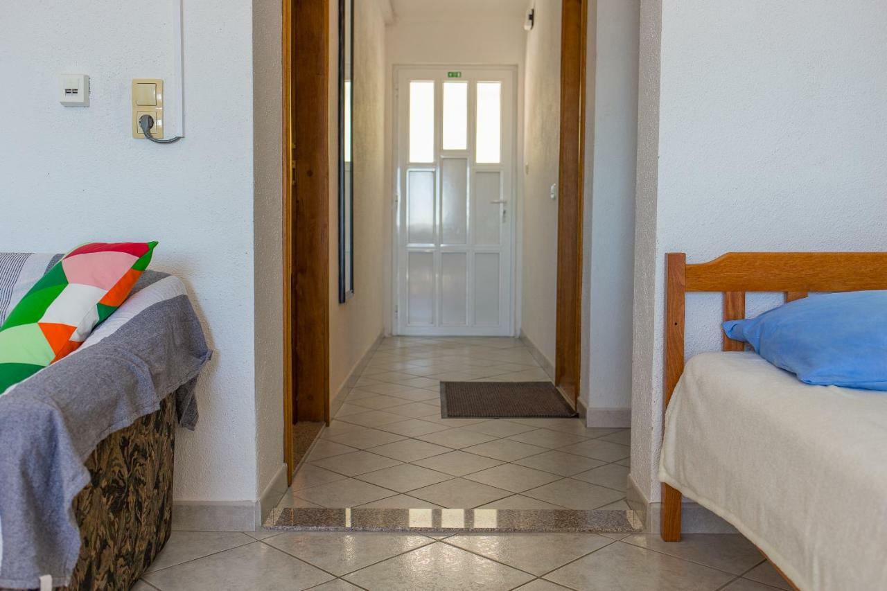 Apartments Rose Трогир Экстерьер фото